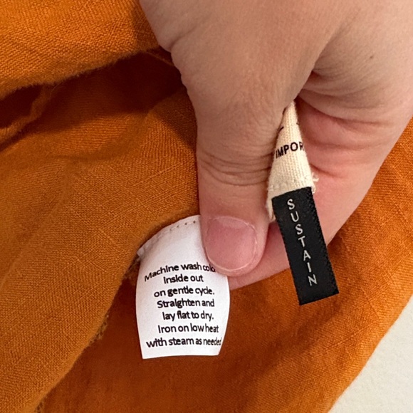 Linen Tunic - Picture 5 of 9